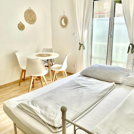 Contactless Self-Check-In - City Apartment Zum Wohlfuehlen Ans16 Graz Exterior photo